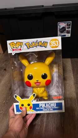 Funko Pop Pokémon Pikachu #353 Large Vinyl Figure