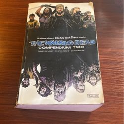 The Walking Dead Compendium 2