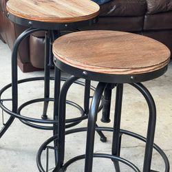 Stools And Chat 