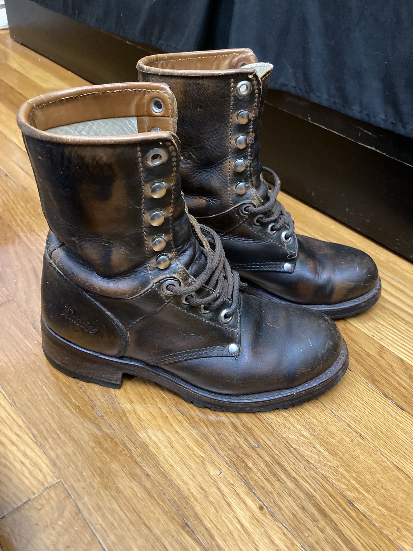 Vintage Paraiso Lace-Up Boots, Logger 22 / Size 39
