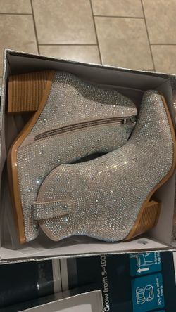 Women’s boots