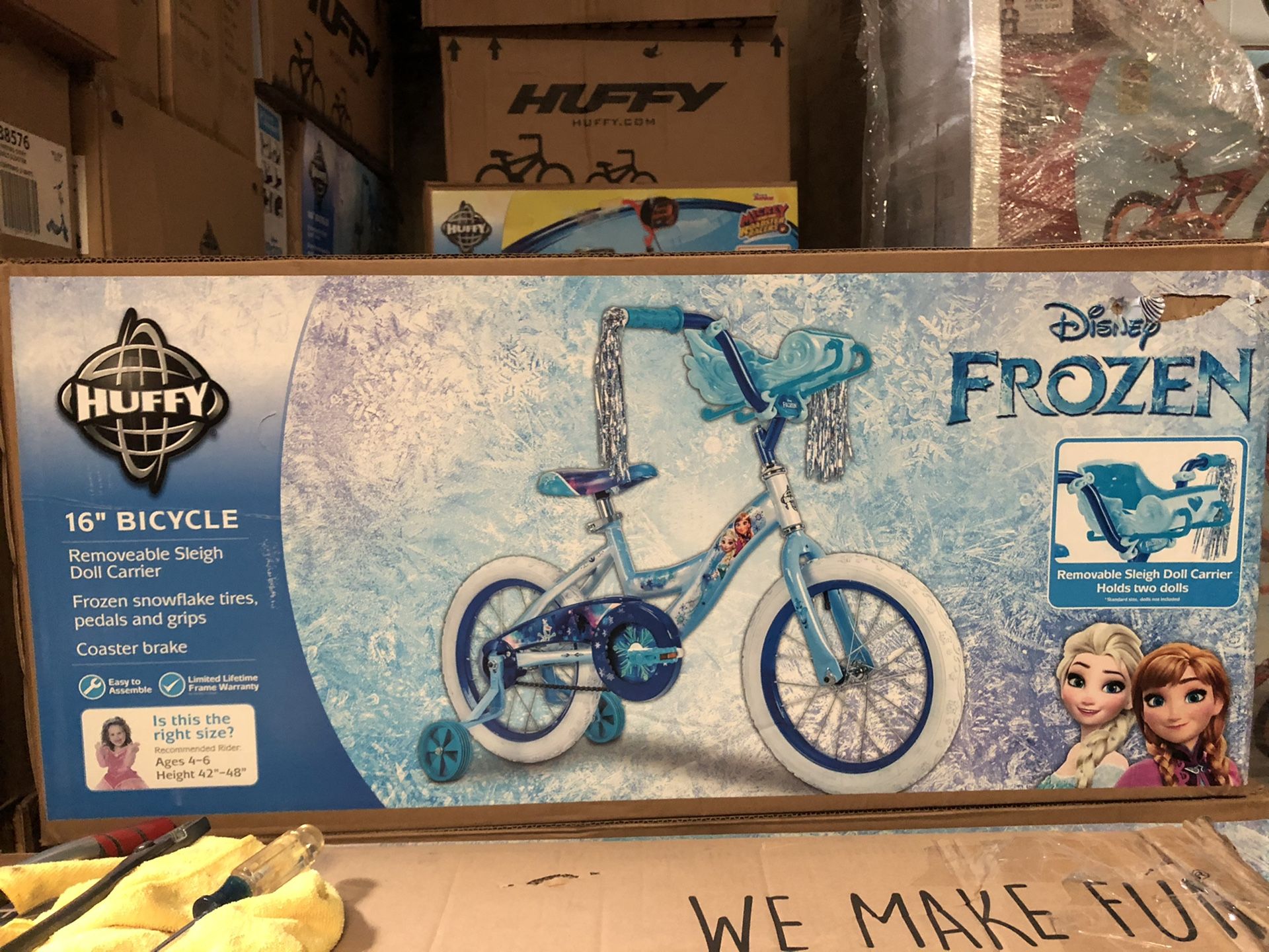 Brand New Disney FROZEN 16 inch Bike with Training Wheels for Kids