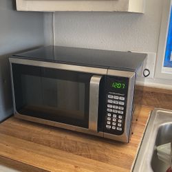 Hamilton Beach Microwave 