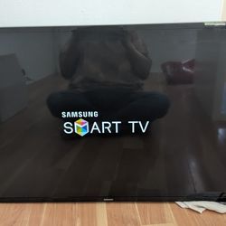 Samsung 43-in Smart TV