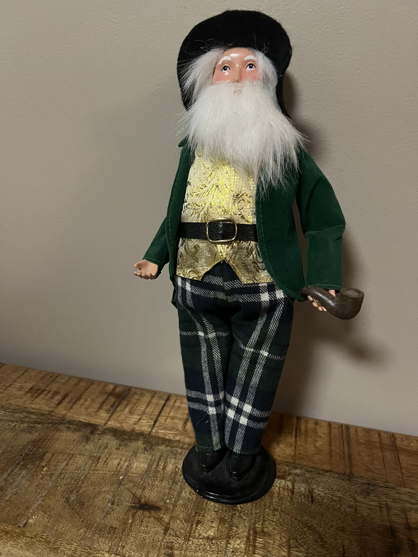 Irish Portrayed Leprechaun Santa Claus Figurine Sculpture Art Doll