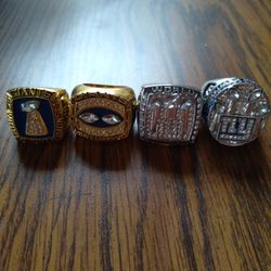 N Y Giants Championship 4 Ring Set 