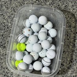 34 TAYLORMADE TP5x GOLF BALLS used but good condition