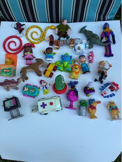 VINTAGE TOY FIGURES
