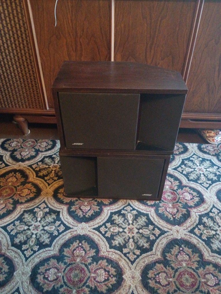 Bose 201 Series II Bookshelf Speakers
