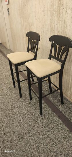 Sherman stools bar made in Canada 30 inch strong wood 