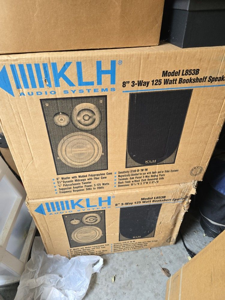 Pair Of New Klh Bookshelf Speakers