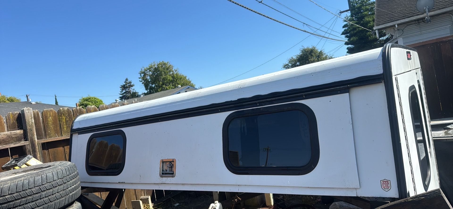 8Ft CTC  Century Truck Cap Topper