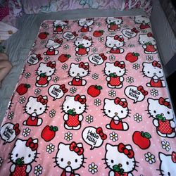 Hello kitty Blanket Great Condition 