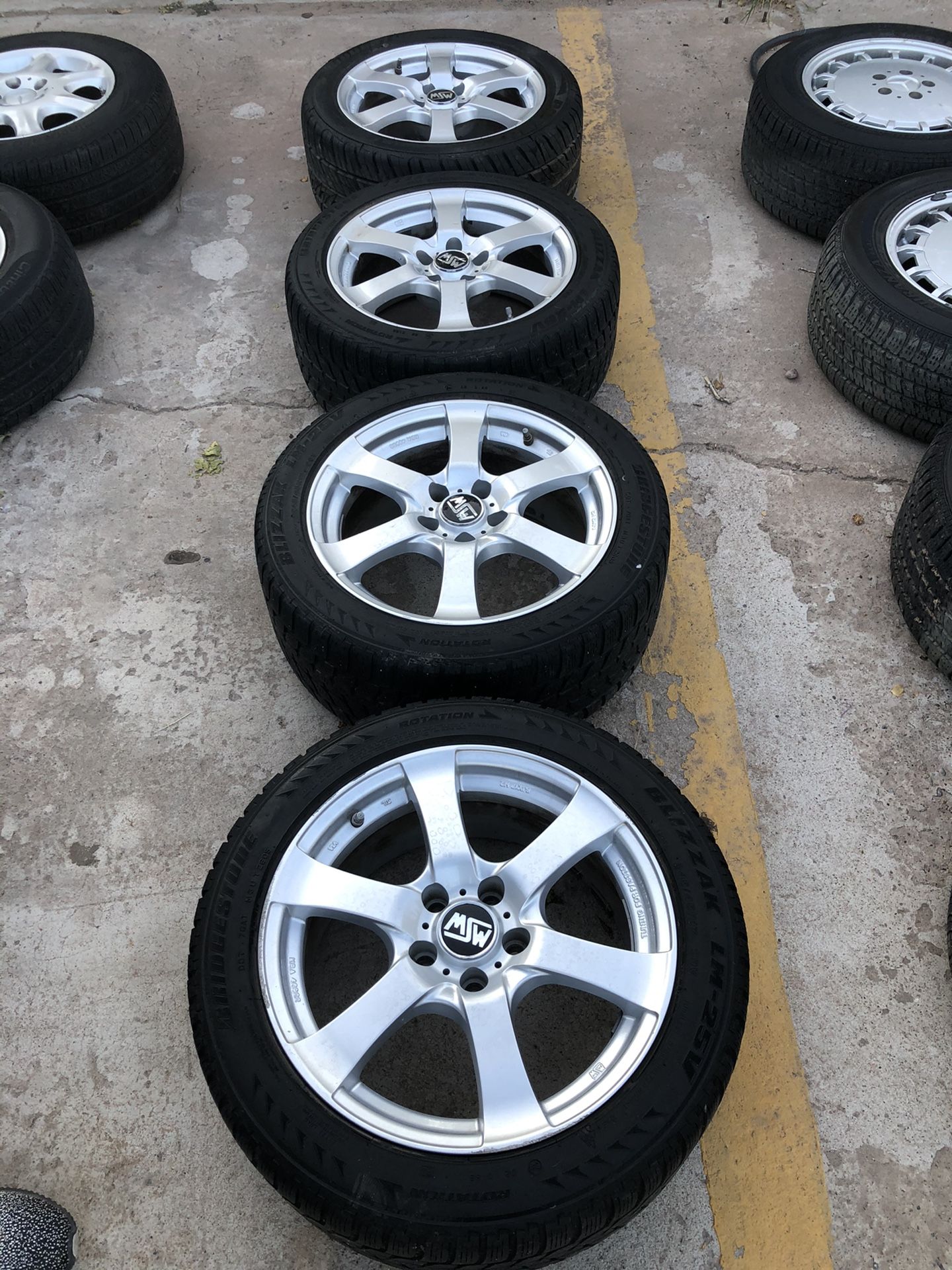 MSW rims and tires