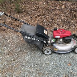 Honda Self Propel Mower 