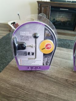 1 Pair Of Speaker Moonts