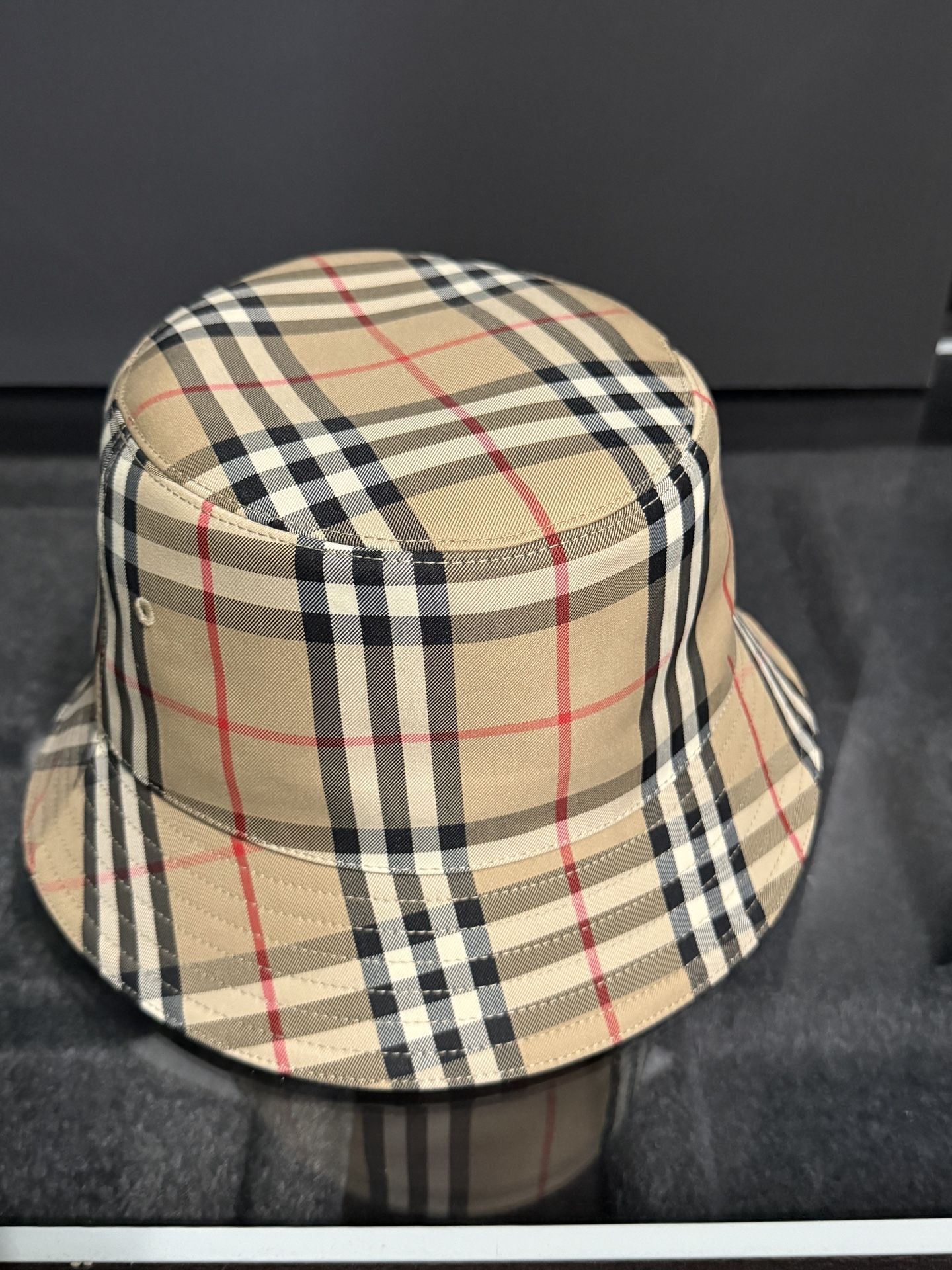 BURBERRY Beige Vintage Check Bucket Hat Size XL