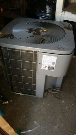 Air conditioner fan