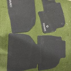 GMC Sierra 1500 Floor Mats 2024 - NEW