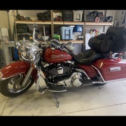2005 Harley Davidson Road King Firefighter Edition