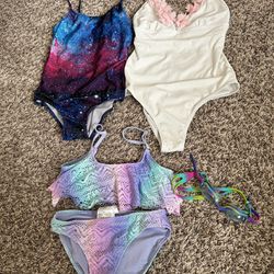 Girl swimsuit bundle