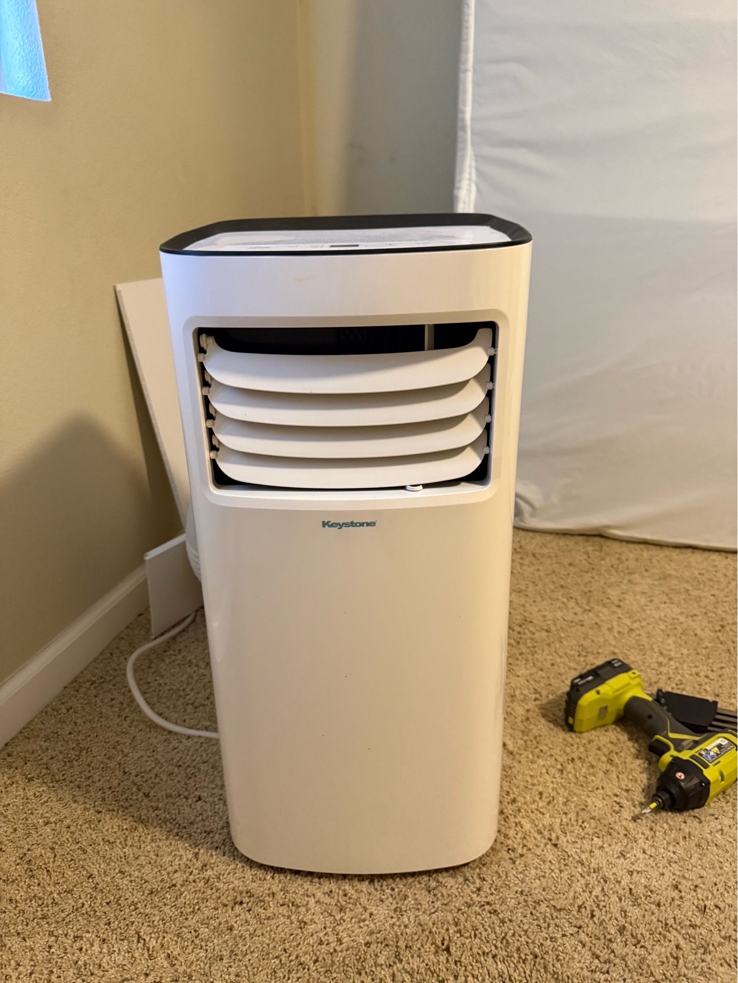 Air conditioner. Portable A/C
