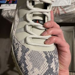 Jordan 11 Lows 