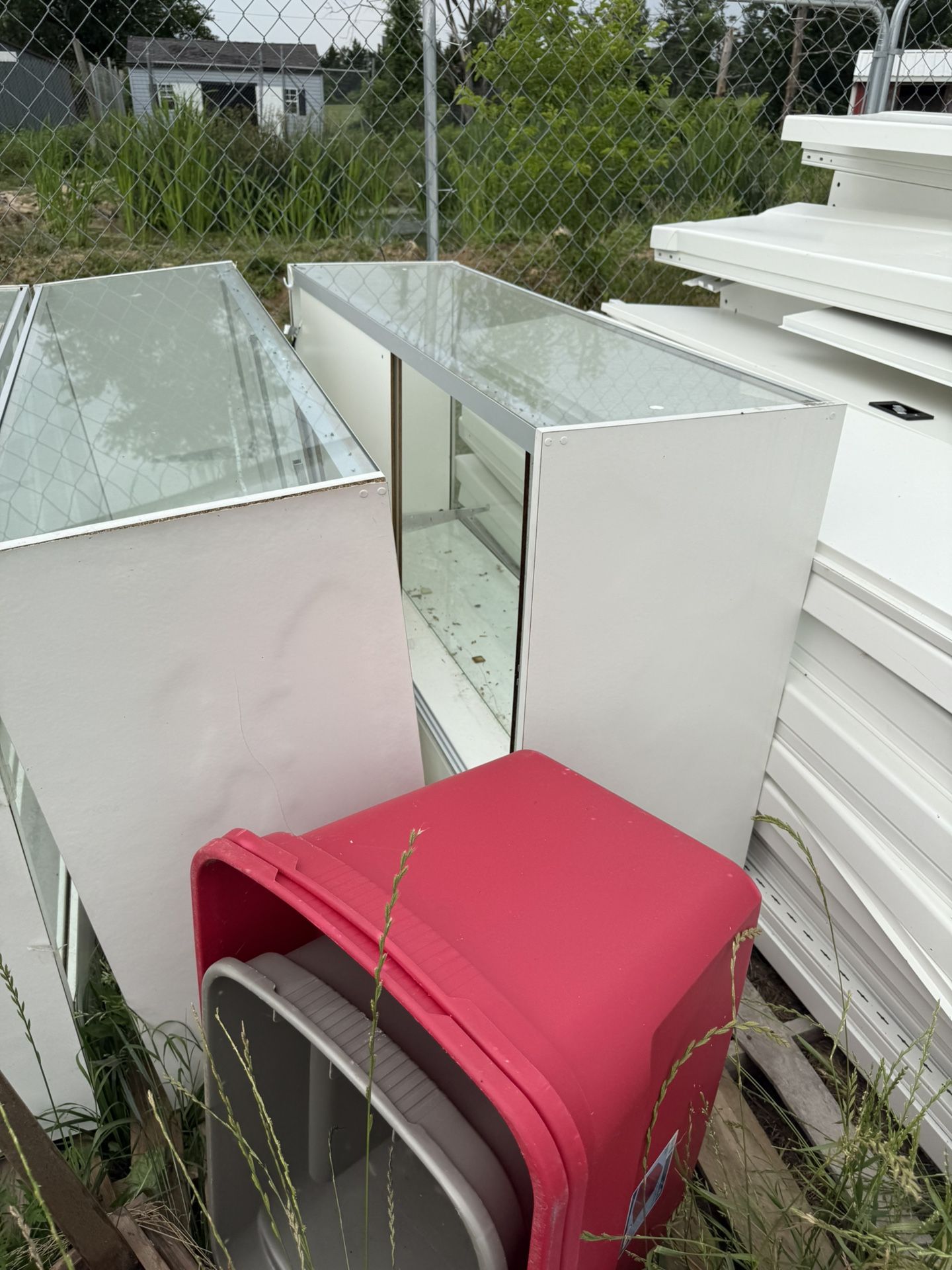 60% Off Retail – Glass Display Cases – Bulk Pricing – Must Go