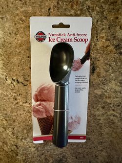 Brand New Ice Cream Scoop