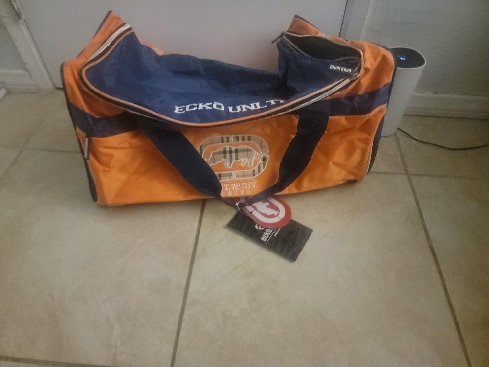 Ecko Unltd. Ecko Unlimited Orange Blue 28-inch Large Rolling Duffel Bag