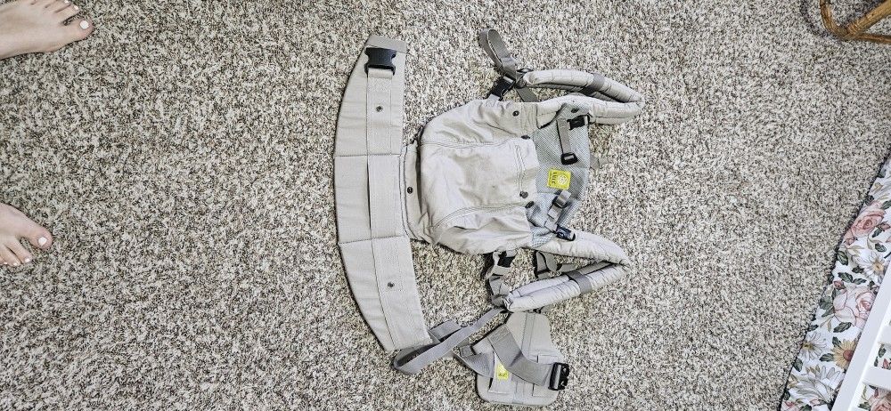 LilleBaby All Season Ergonomic Baby Carrier