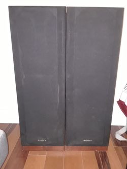 2 Sony speaker's