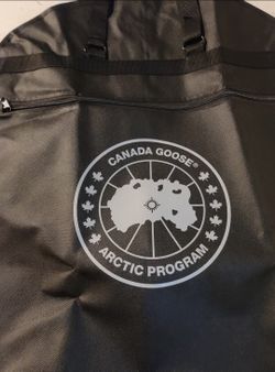 Canada Goose Garment Bag