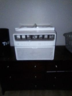 AIR CONDITIONER