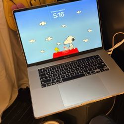 iMac Laptop -Apple Chrome (2016) $500 OBO