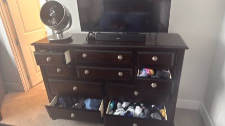 5 pc Bedroom Set