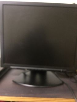 Sharp LCD computer monitor 17 inch with built in speaker ... no hdmi