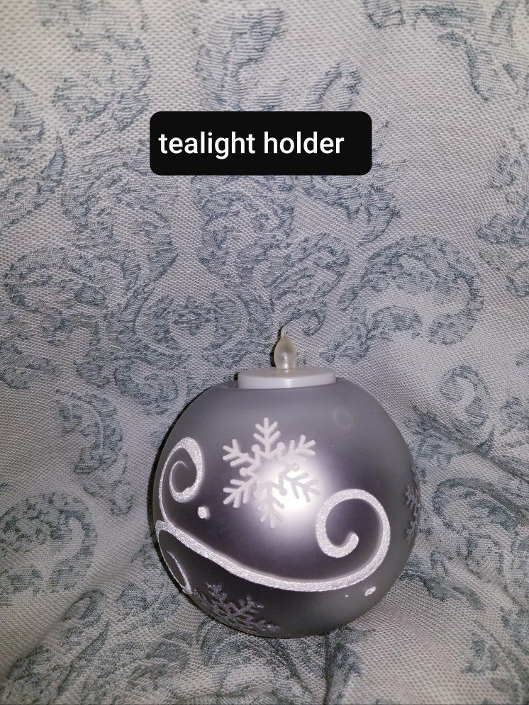 Tealight holder 