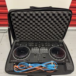 Pioneer DDJ-REV1 Double Deck Controller - Black