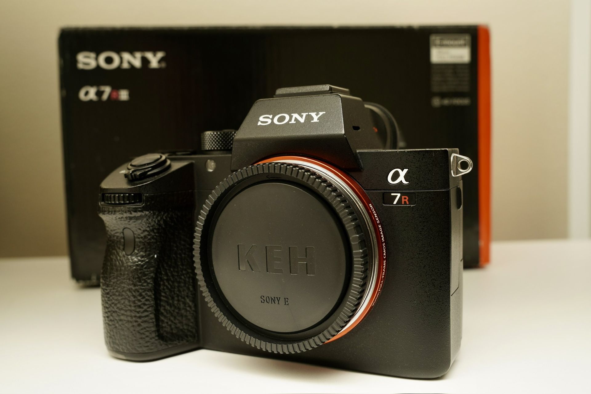 Sony A7R III 42MP Camera - Great condition, Low shutter count