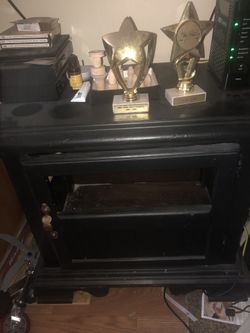 Night stand/end table
