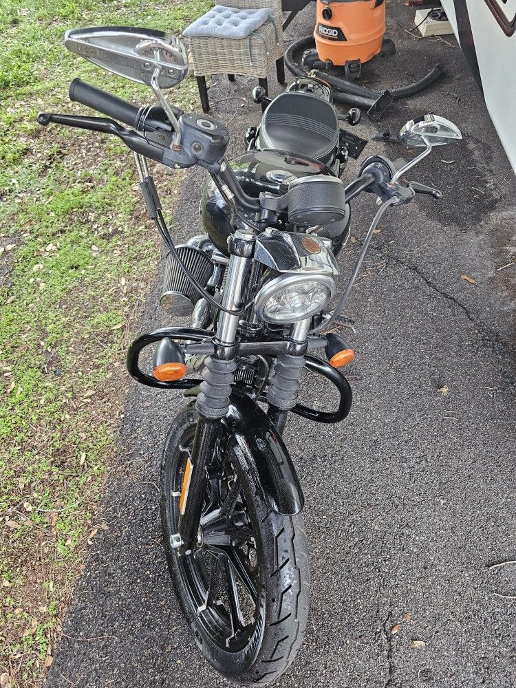 2018 Harley davidson 883 sporster