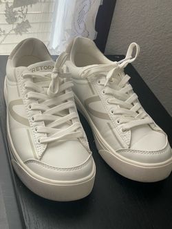 Size 7.5 sgrey Tretorn Women's Serve sneakers