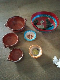 Homemade bowls all for $15!