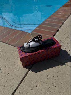 Tory burch