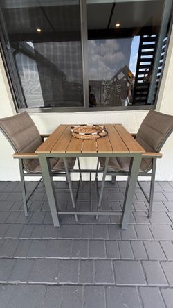 Bistro set