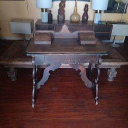 Asking $100 ,Old Small Writing Desk Over 100 Years Old 29 In Tall ,34 In L ,19 W