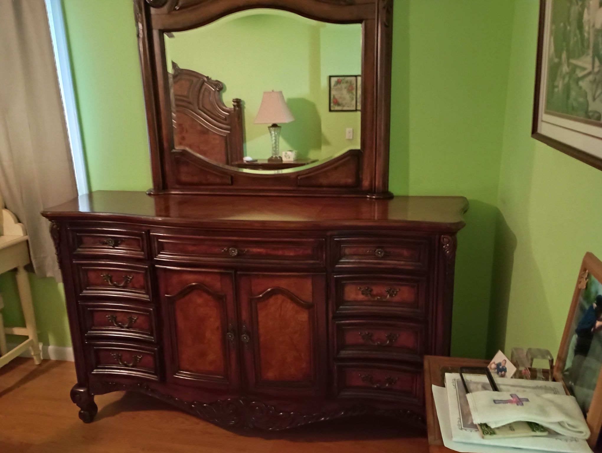 Wooden Bed Set & Matching Dressers