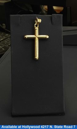 Religious Pendant - Yellow Gold 10k (.417) 1.5 grams