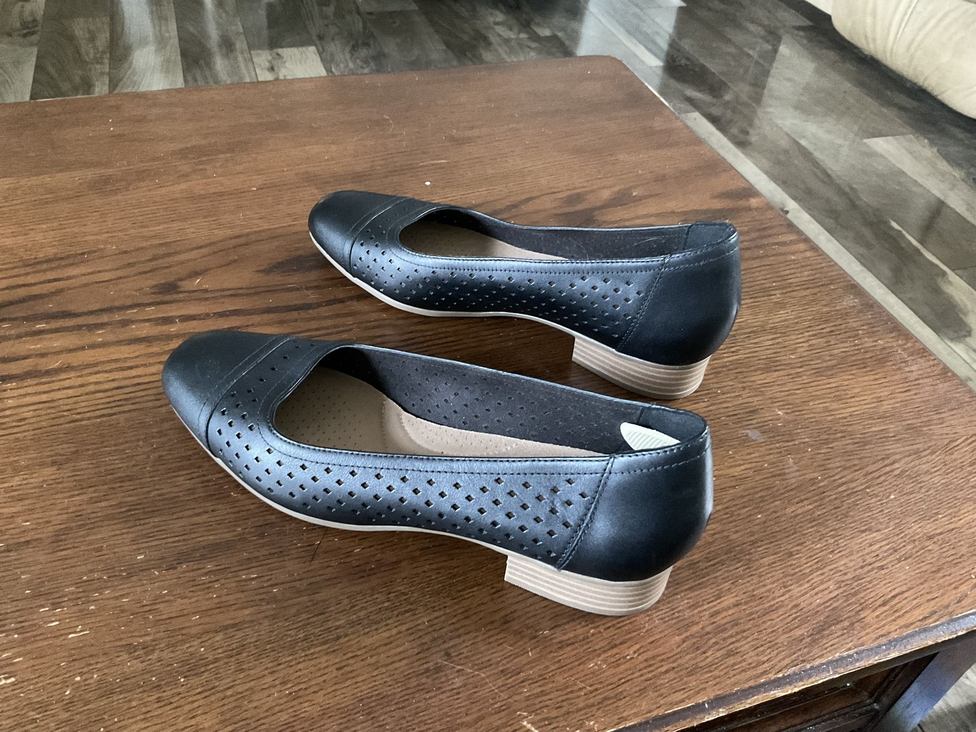 Worn Once Collection By Clarks Women’s Shoes